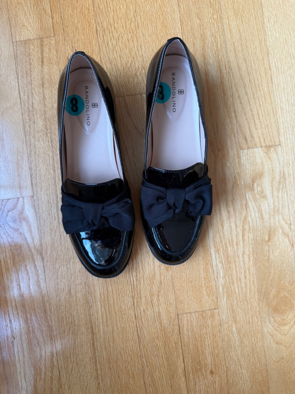 Bandolino Black Patent Bow Slip-On Loafers
